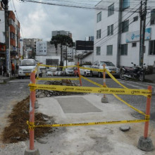 Arreglaron el hueco por el sector de las funerarias en Manizales